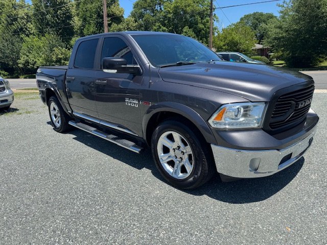 2016 RAM Ram 1500 Pickup Laramie Limited's photo