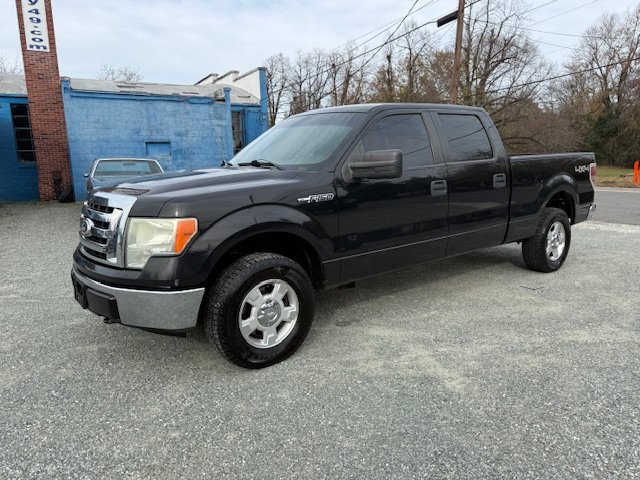 2010 Ford F-150 XLT's photo
